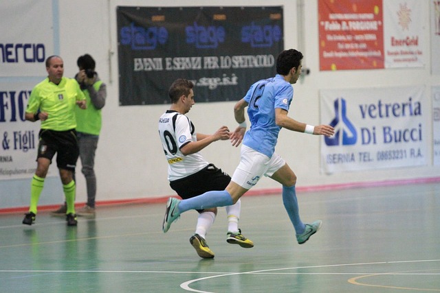 等其他球队 等其他球队