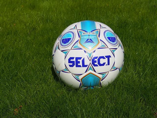 西甲：各取一分 赫塔费队1-1逼平巴塞罗那队.